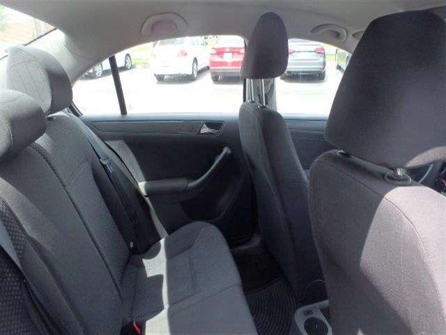 2011 Volkswagen Jetta 